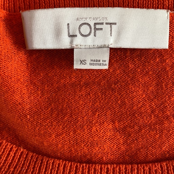 LOFT orange light weight sweater, SZ 0 - Picture 4 of 5